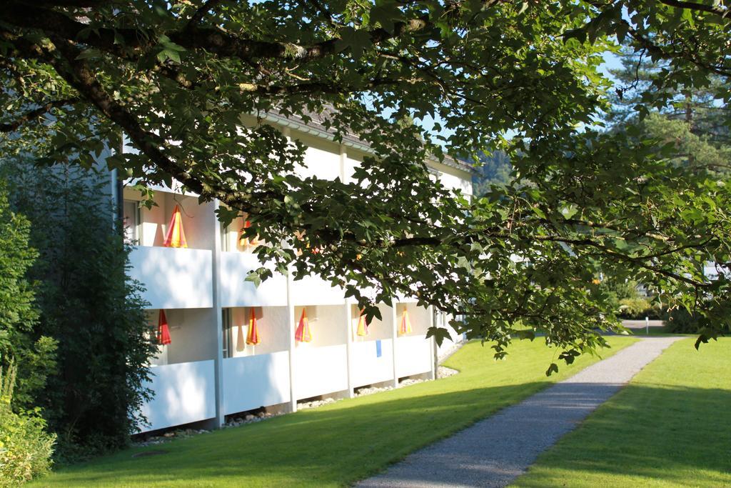 Hotel-Restaurant Sternen Nesslau Exterior photo
